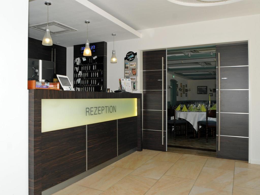 Hotel-Restaurant Thomsen Ντέλμενχορστ Εξωτερικό φωτογραφία